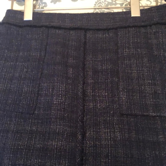 Banana Republic skirt - Picture 2 of 3